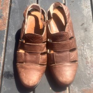 Ariat Size 7.5 Womens Brown Casual Slingback Shoes Brown Leather.